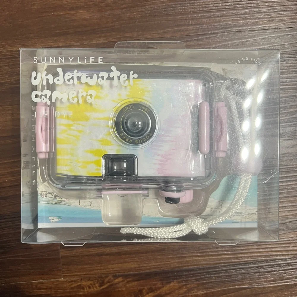 SUNNNYLIFE Tie Dye Underwater Camera